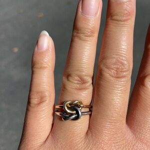 Gucci love knot ring